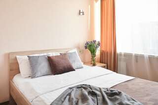 Отель Отель Дружба Киев Улучшенный двухместный номер с 1 кроватью или 2 отдельными кроватями-18